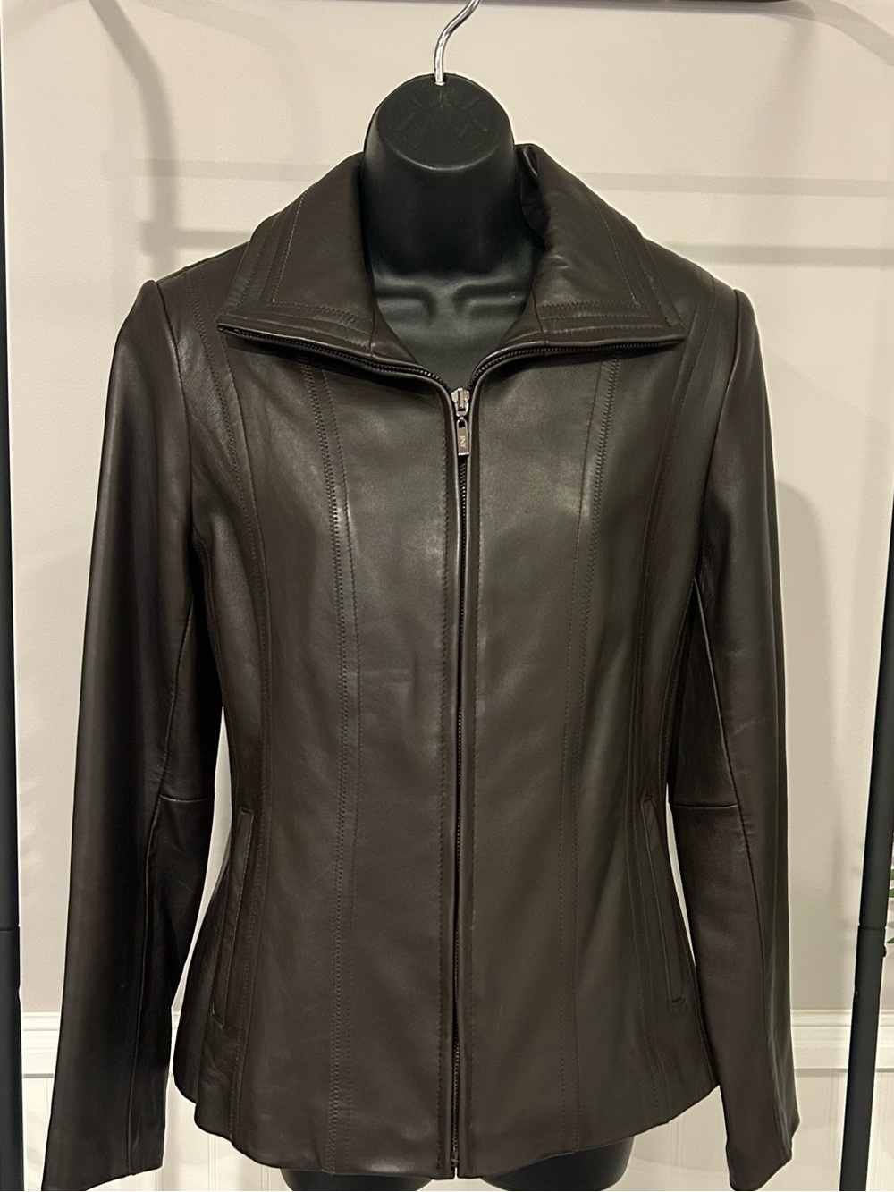 Jones New York Leather Zip Front Fitted Moto Jacket; Chocolate Brown; Women's M